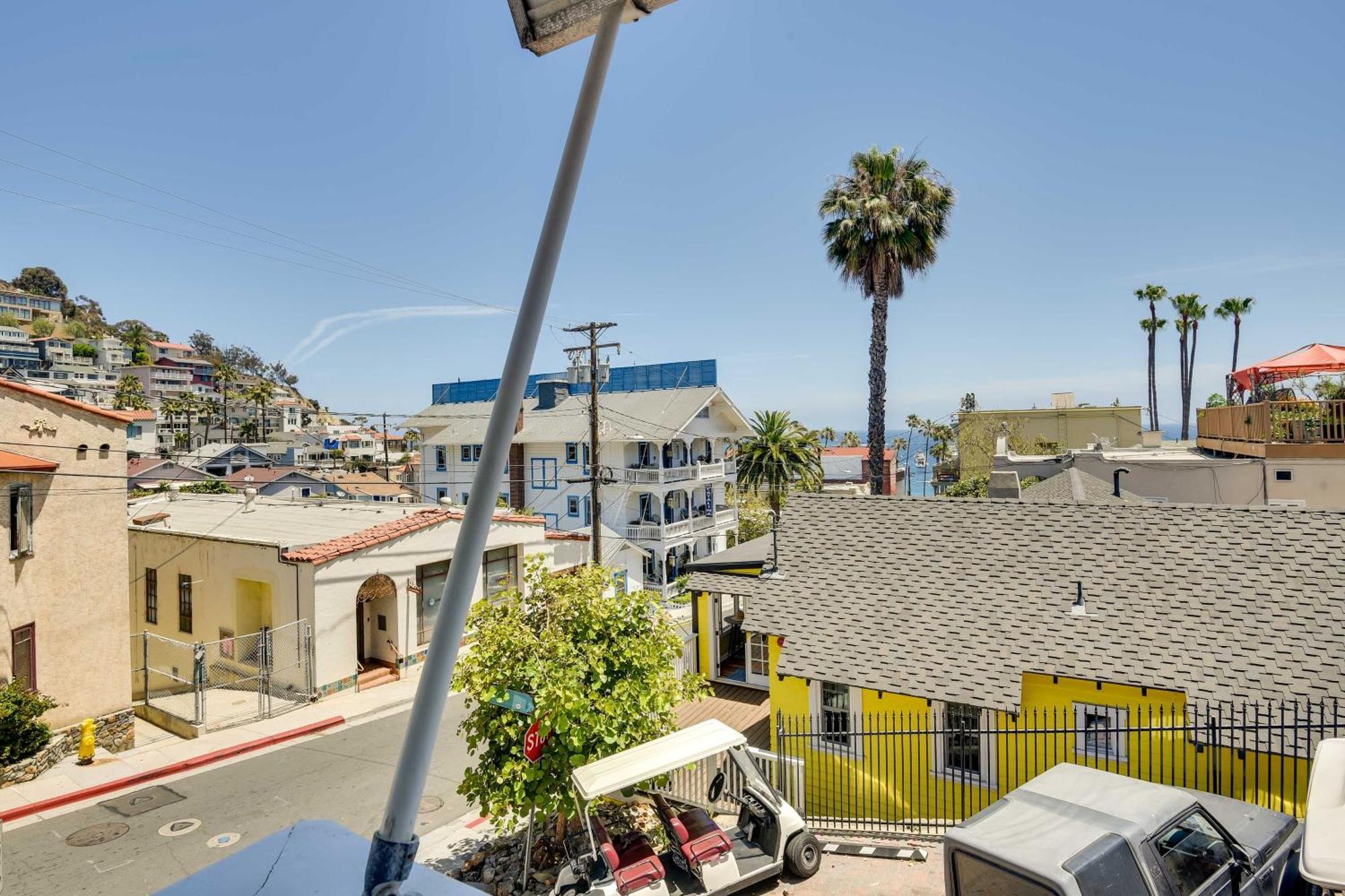 Charming Catalina Gem With Deck Walk To The Beach! อาวาลอน ภายนอก รูปภาพ