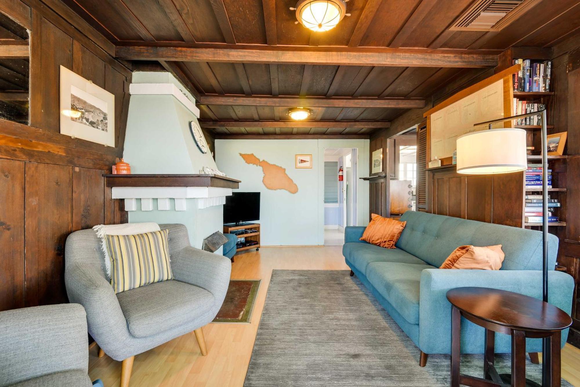 Charming Catalina Gem With Deck Walk To The Beach! อาวาลอน ภายนอก รูปภาพ